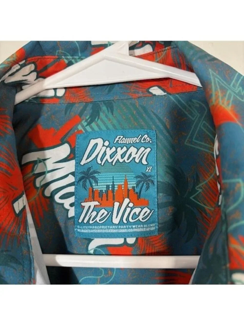 Dixxon The Vice Shirt Mens XL Blue Miami Print Hawaiian Aloha Button Up Casual - Picture 3 of 8